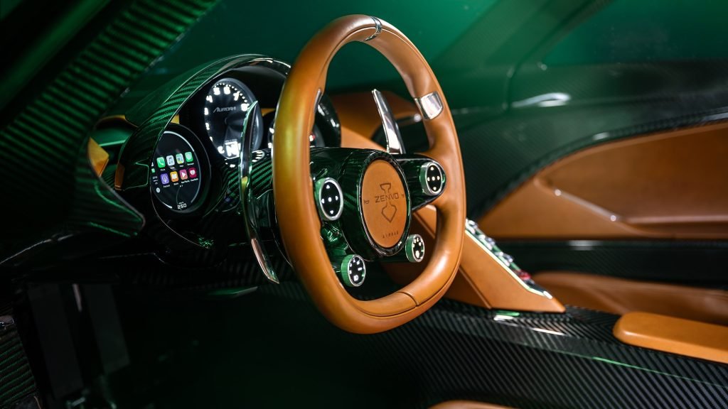 جارب عملية في القيادة الذاتية