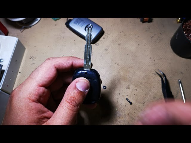 مفاتيح سيارات 